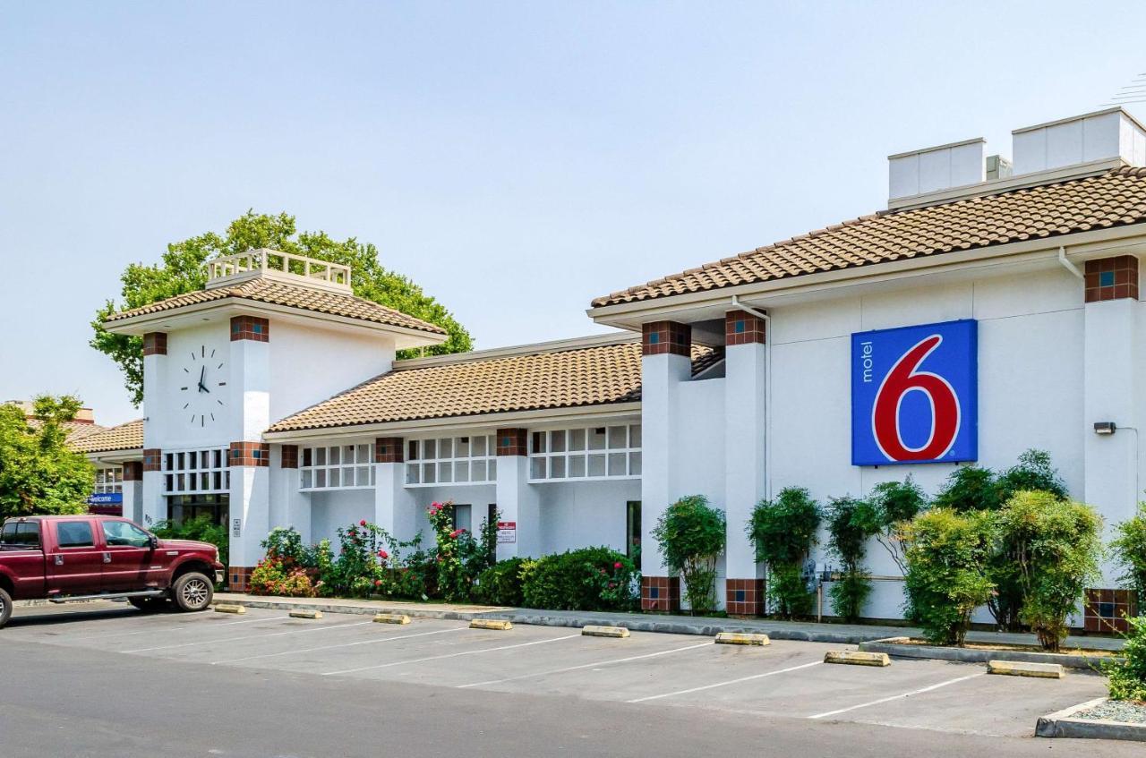 Motel 6 Oakdale, Ca Exteriér fotografie