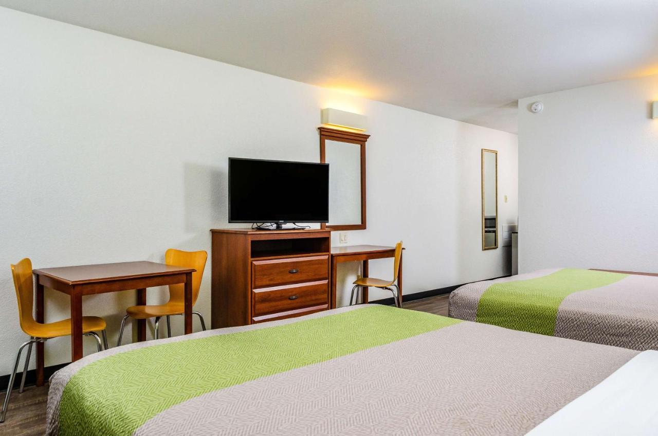 Motel 6 Oakdale, Ca Exteriér fotografie