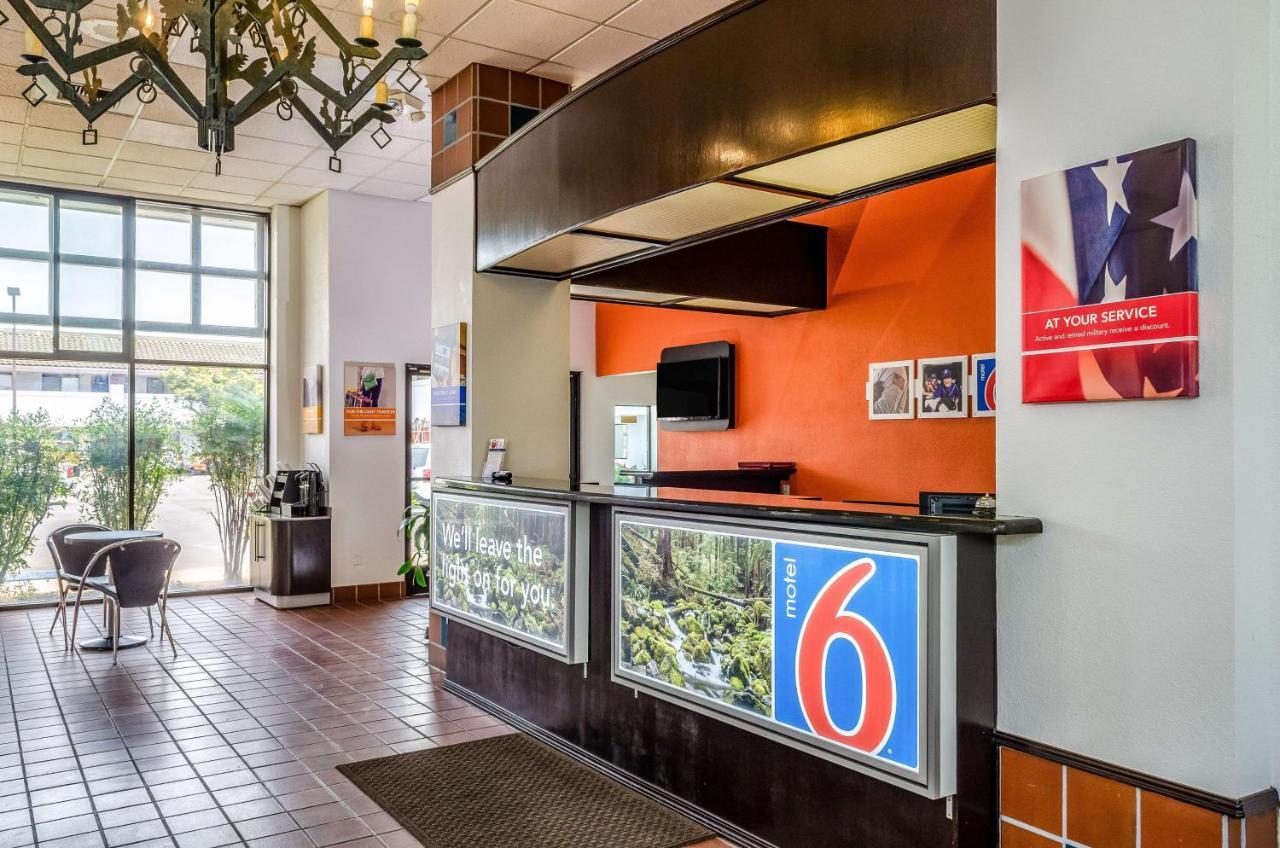 Motel 6 Oakdale, Ca Exteriér fotografie