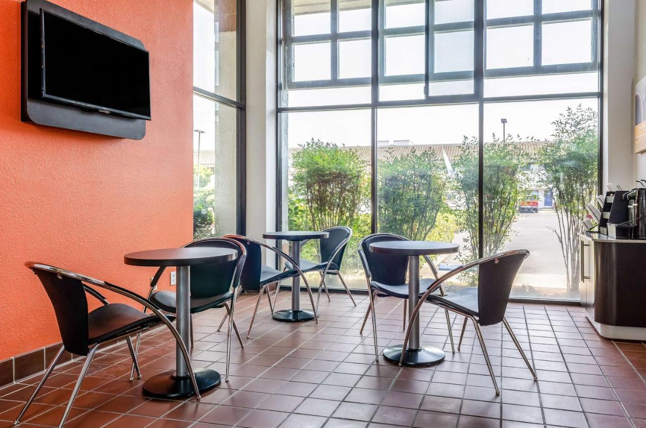 Motel 6 Oakdale, Ca Exteriér fotografie