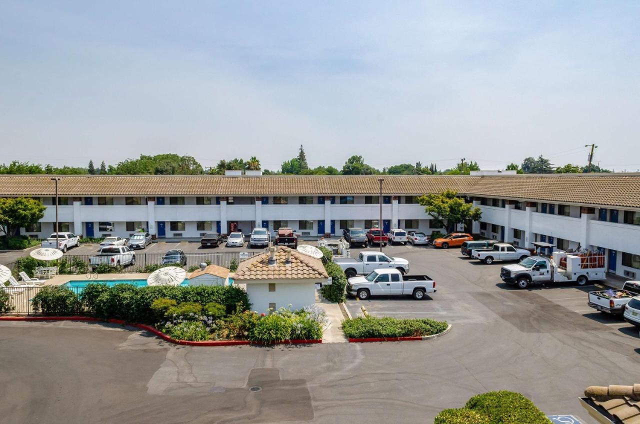 Motel 6 Oakdale, Ca Exteriér fotografie