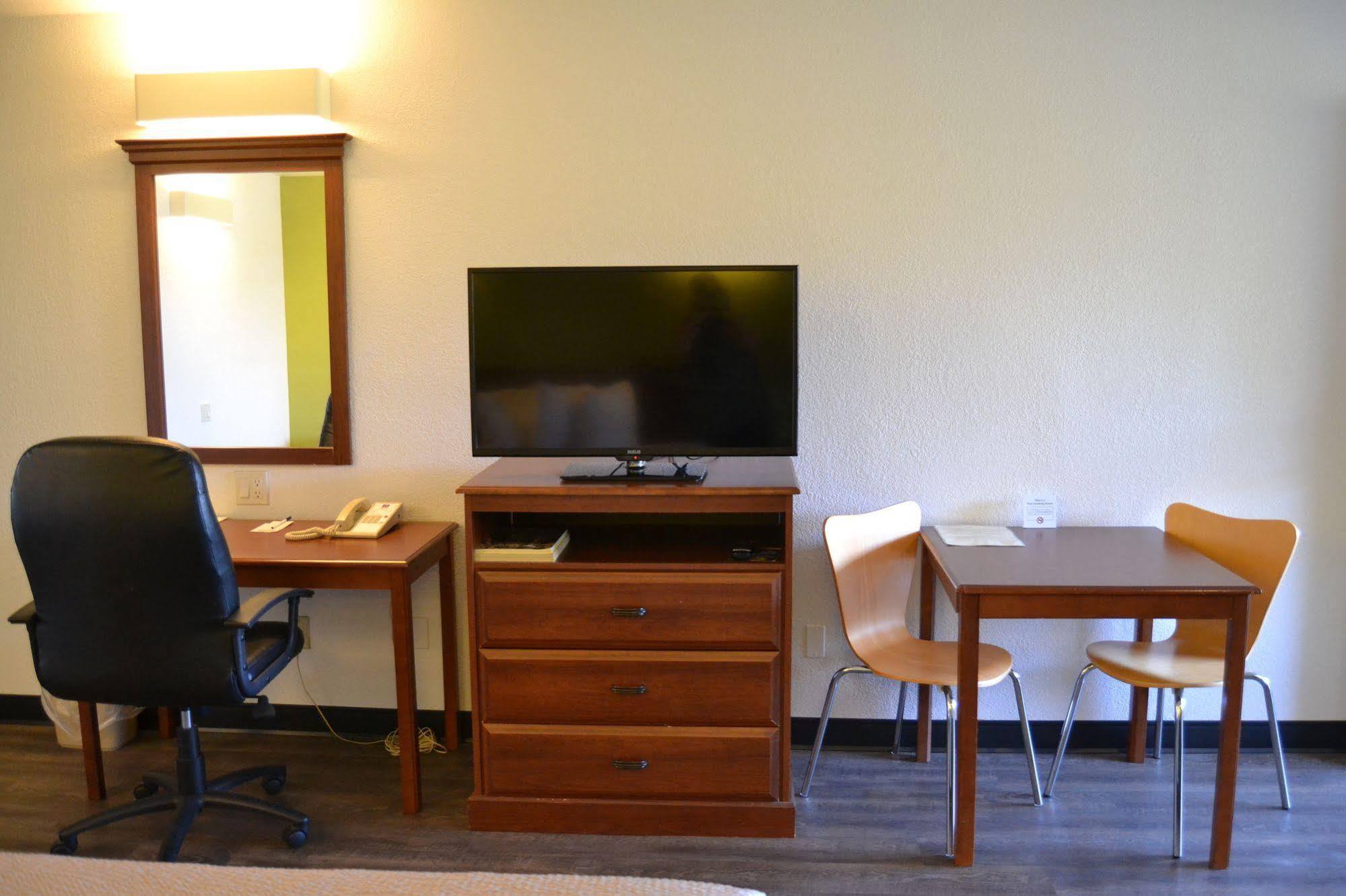 Motel 6 Oakdale, Ca Exteriér fotografie